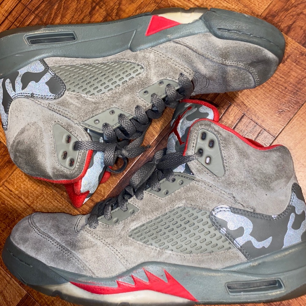 Air Jordan five retro